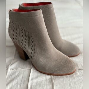 Coach Grey Suede Ankle Boots with Cutout Detail (Size 8B)